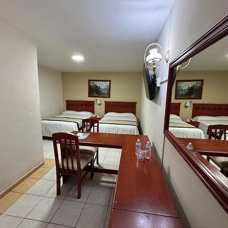 Hotel Nv 萨波潘 外观 照片