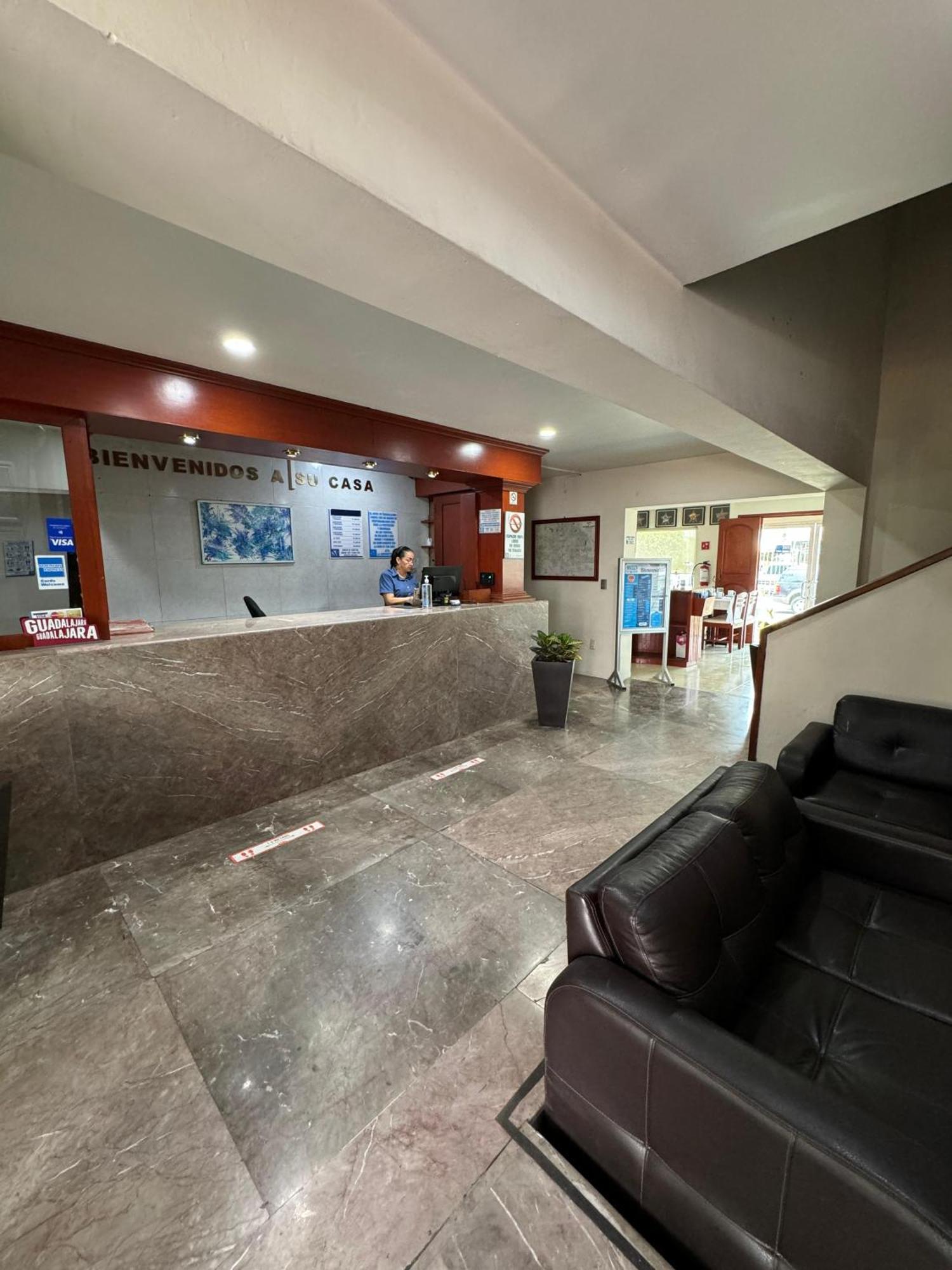 Hotel Nv 萨波潘 外观 照片
