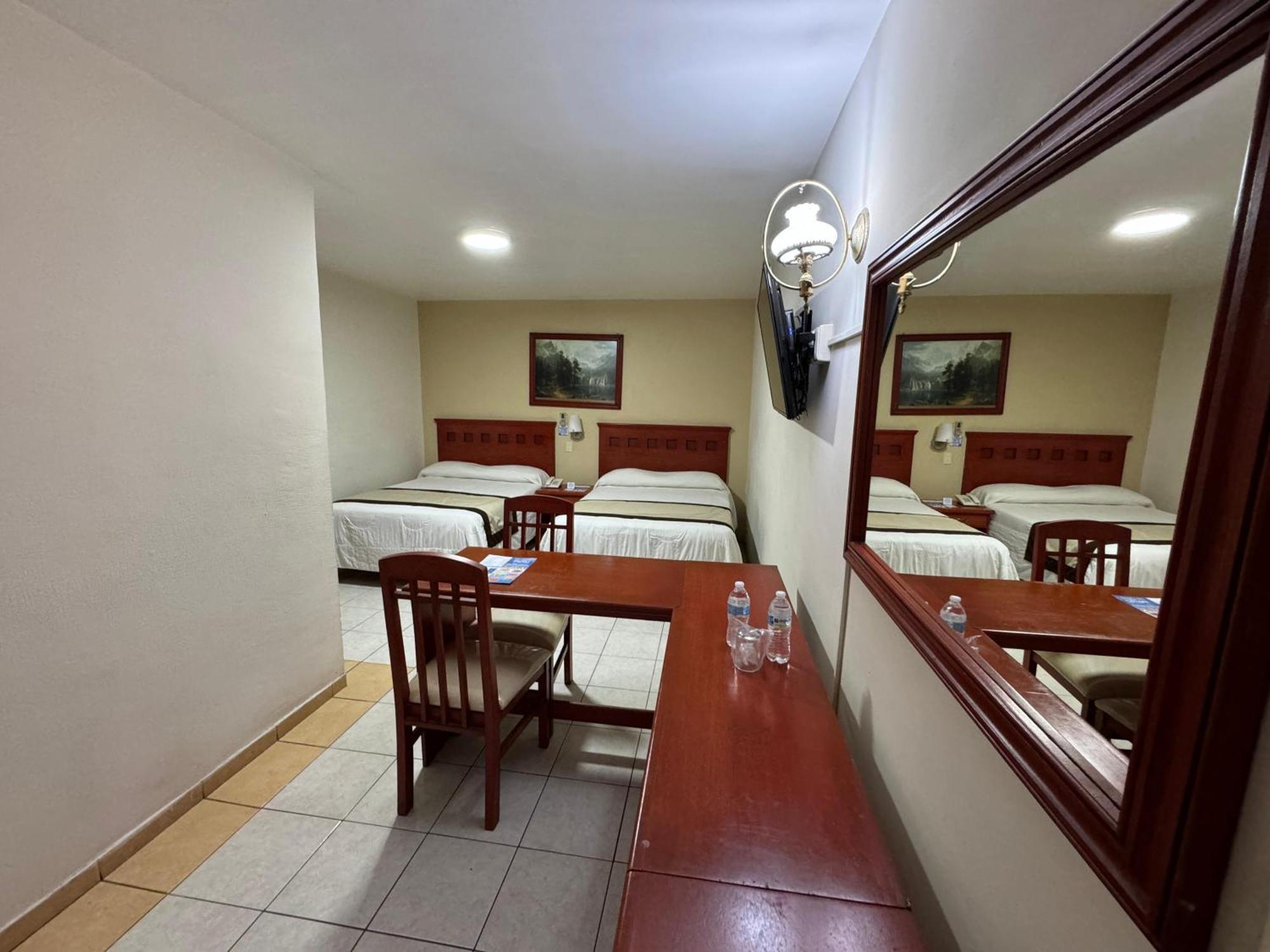 Hotel Nv 萨波潘 外观 照片